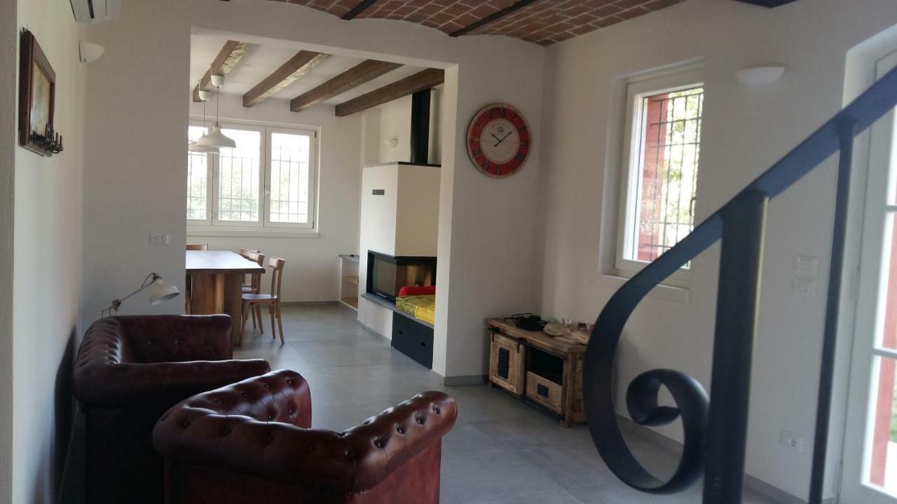 麦比欧Santa Maria Di Lorgana住宿加早餐旅馆 外观 照片