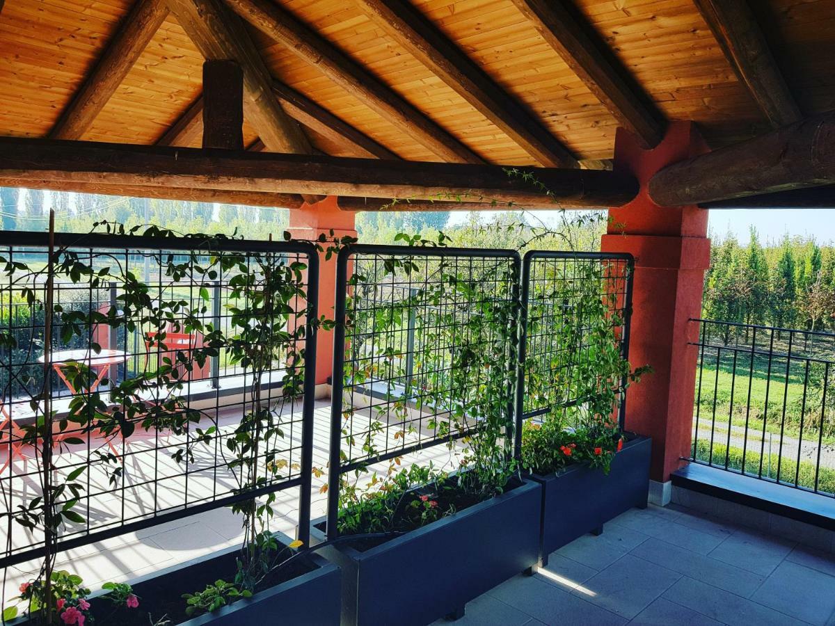 麦比欧Santa Maria Di Lorgana住宿加早餐旅馆 外观 照片